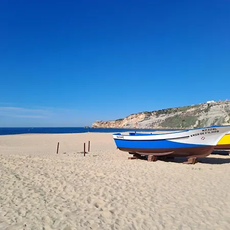 Coral Guest House Nazare Exterior photo